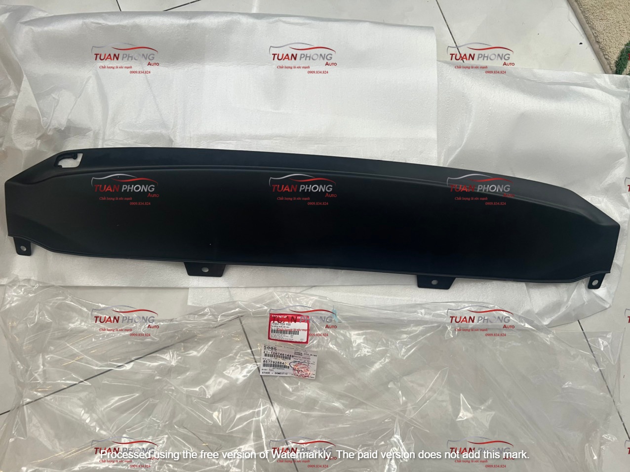 CẢN SAU HONDA CIVIC 2018(NHỰA ĐEN) CHÍNH HÃNG
